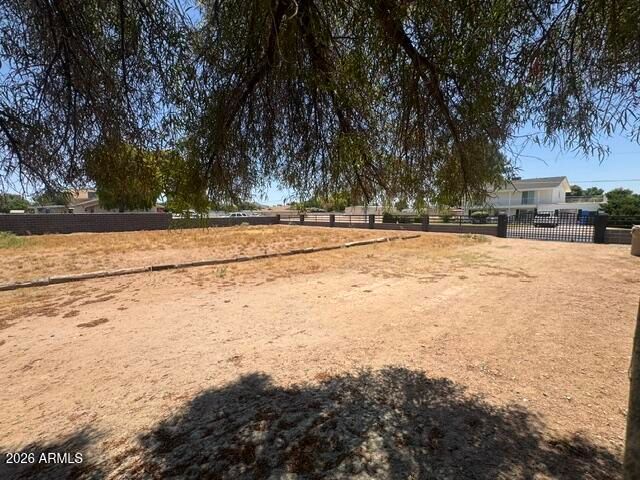 4210 W COUNTRY GABLES Drive, Phoenix, AZ 85053