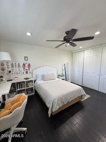 4210 W COUNTRY GABLES Drive, Phoenix, AZ 85053