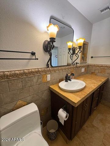 4210 W COUNTRY GABLES Drive, Phoenix, AZ 85053