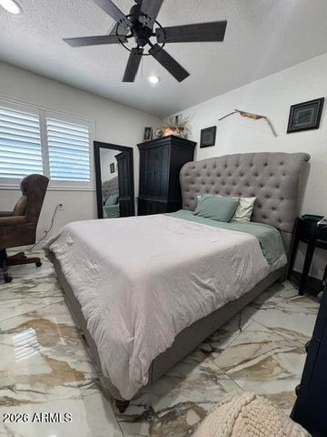 4210 W COUNTRY GABLES Drive, Phoenix, AZ 85053