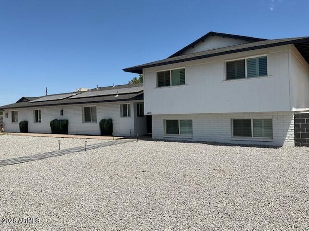 4210 W COUNTRY GABLES Drive, Phoenix, AZ 85053 — photo 2