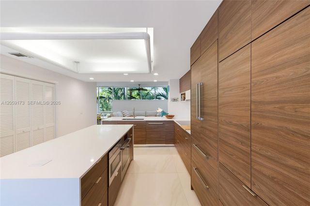 3100 NE 47th Court 13, Fort Lauderdale, FL 33308