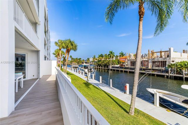 3100 NE 47th Court 13, Fort Lauderdale, FL 33308