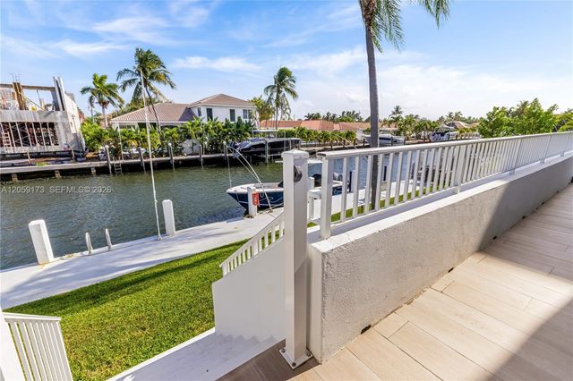 3100 NE 47th Court 13, Fort Lauderdale, FL 33308
