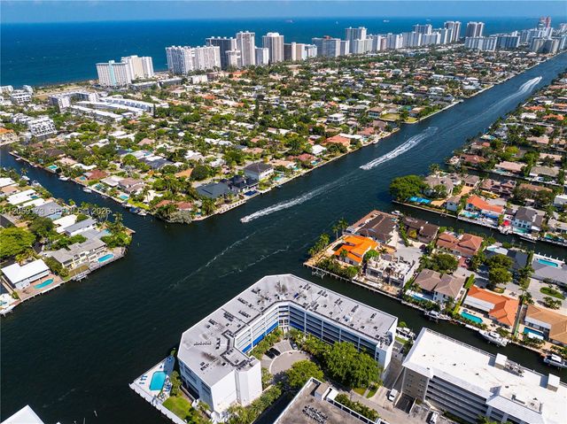 3100 NE 47th Court 13, Fort Lauderdale, FL 33308