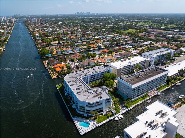 3100 NE 47th Court 13, Fort Lauderdale, FL 33308