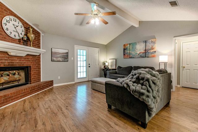 111 Shady Oak Drive, Sherwood, AR 72120