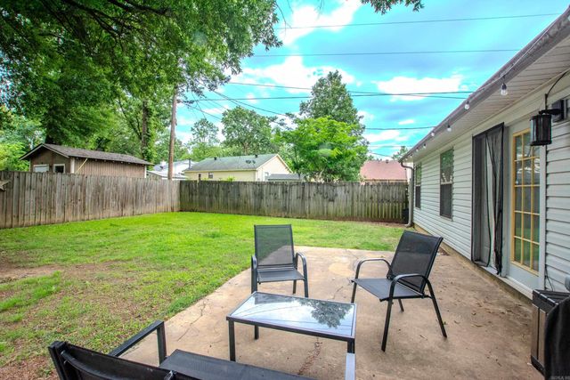 111 Shady Oak Drive, Sherwood, AR 72120