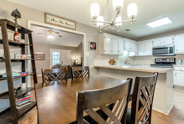 111 Shady Oak Drive, Sherwood, AR 72120