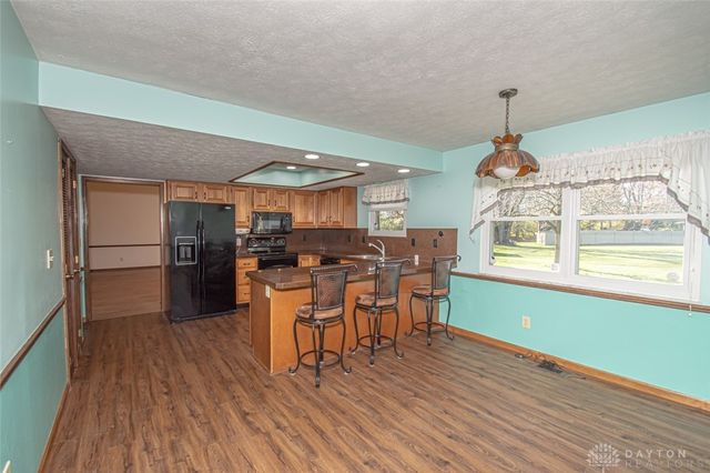 1939 Sugar Run Trail, Bellbrook, OH 45305