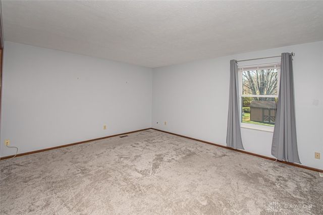 1939 Sugar Run Trail, Bellbrook, OH 45305