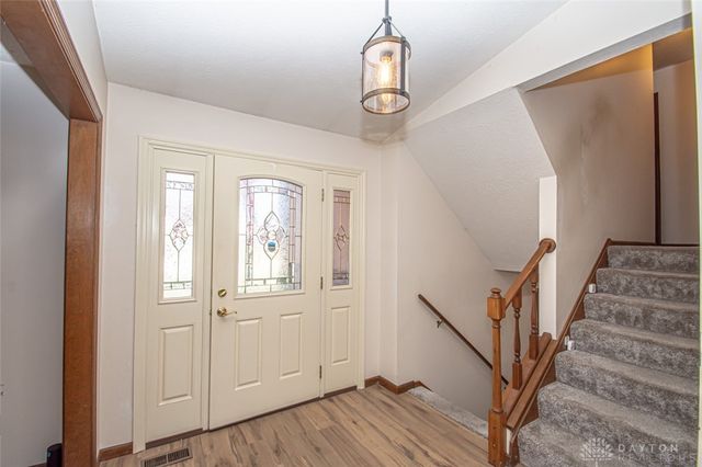 1939 Sugar Run Trail, Bellbrook, OH 45305