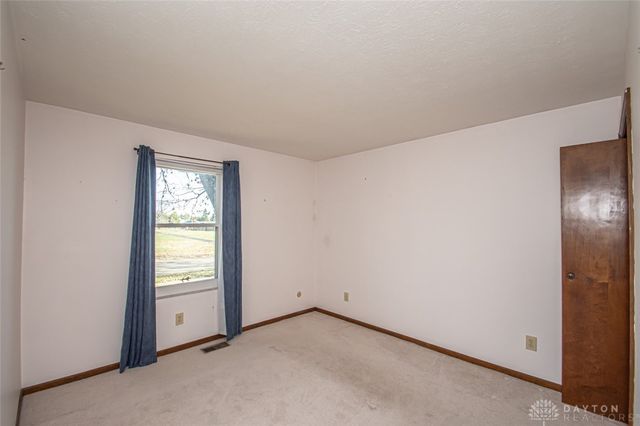 1939 Sugar Run Trail, Bellbrook, OH 45305