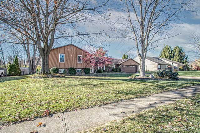 1939 Sugar Run Trail, Bellbrook, OH 45305