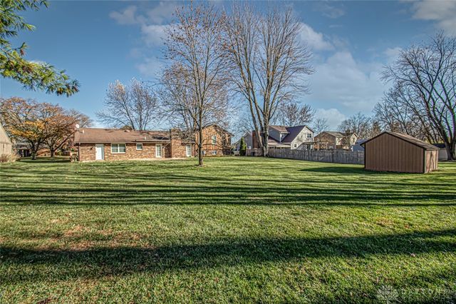 1939 Sugar Run Trail, Bellbrook, OH 45305