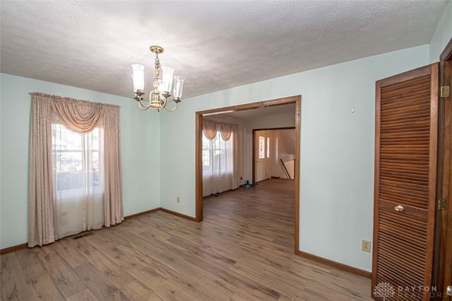 1939 Sugar Run Trail, Bellbrook, OH 45305