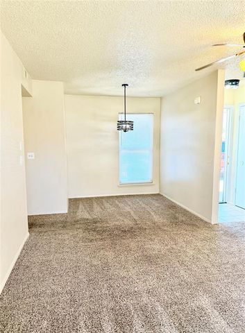 832 SE 14th Street, Moore, OK 73160