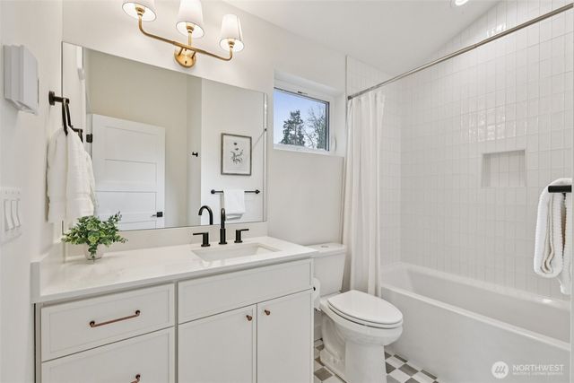 20205 5th Avenue NW, Shoreline, WA 98177