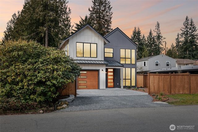 20205 5th Avenue NW, Shoreline, WA 98177