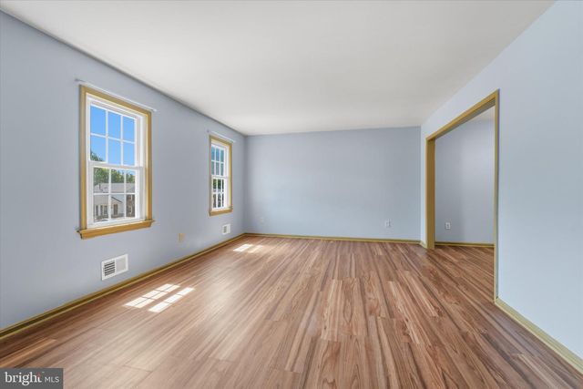 8704 ARLEY DR, Springfield, VA 22153