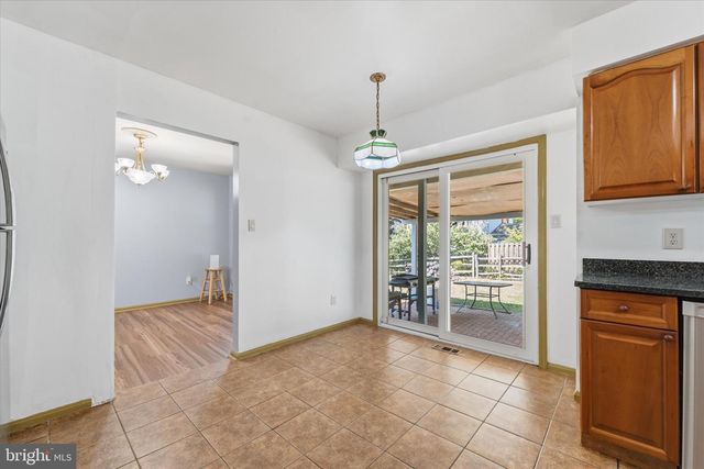 8704 ARLEY DR, Springfield, VA 22153