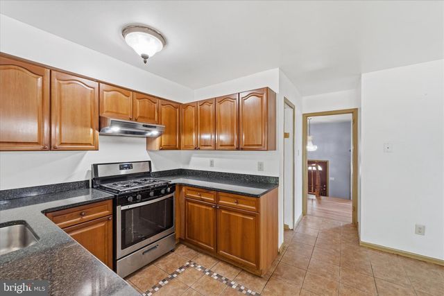 8704 ARLEY DR, Springfield, VA 22153