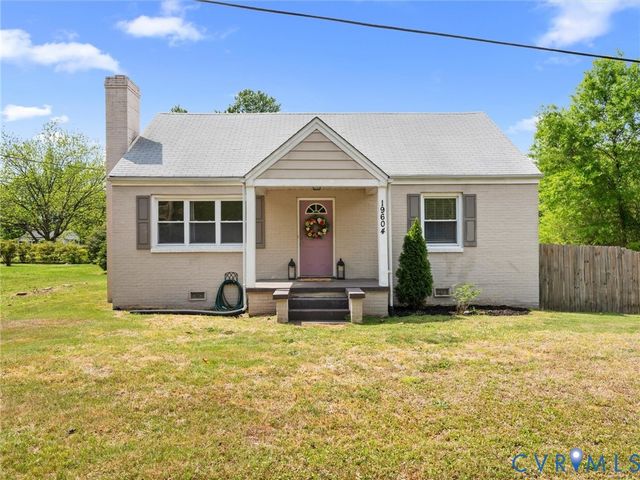 19604 Woodpecker Rd, South Chesterfield, VA 23803
