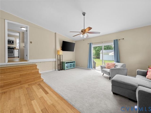 19604 Woodpecker Rd, South Chesterfield, VA 23803