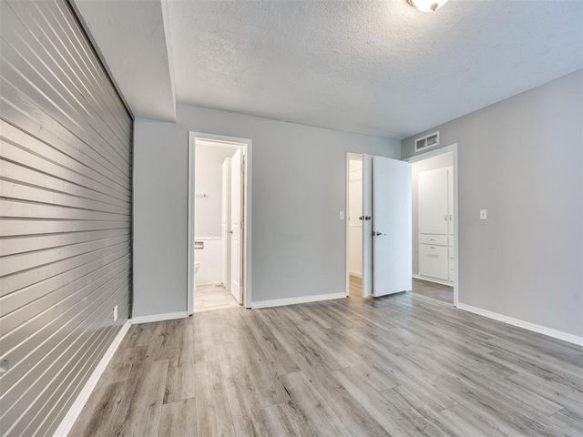 509 Turtle Creek Drive, Yukon, OK 73099