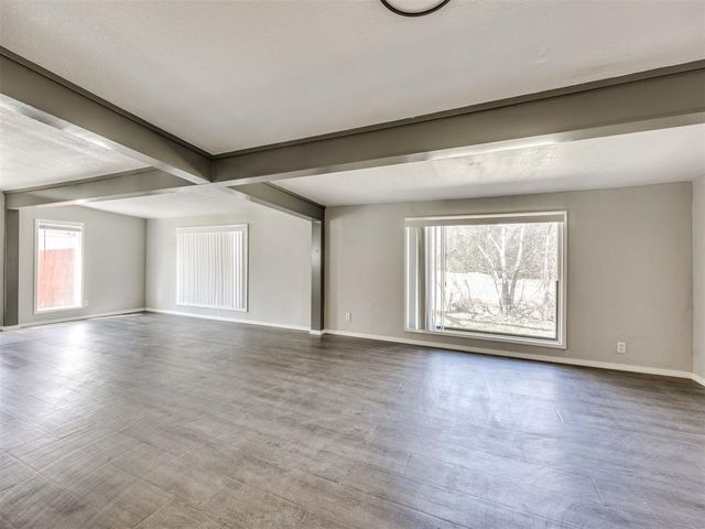 509 Turtle Creek Drive, Yukon, OK 73099