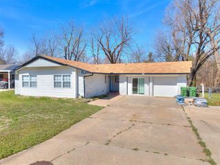 509 Turtle Creek Drive, Yukon, OK 73099