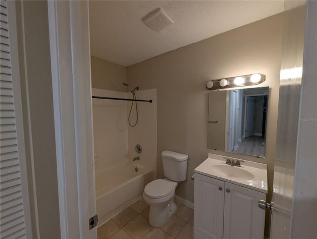 1209 MOHRLAKE DRIVE, Brandon, FL 33511