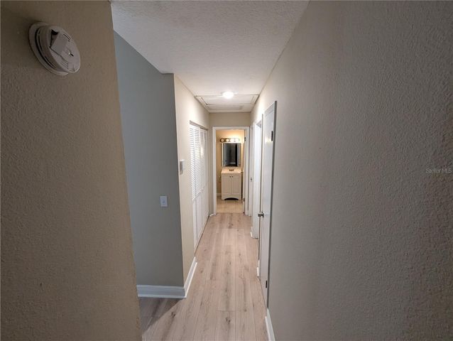 1209 MOHRLAKE DRIVE, Brandon, FL 33511