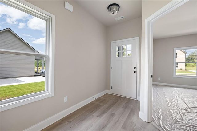 105 Winston Way, Carrollton, GA 30117