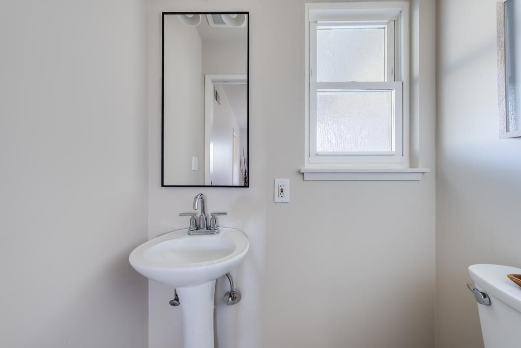 Image 26 of property listing at 11891 Brookglen Drive, Saratoga, CA 95070