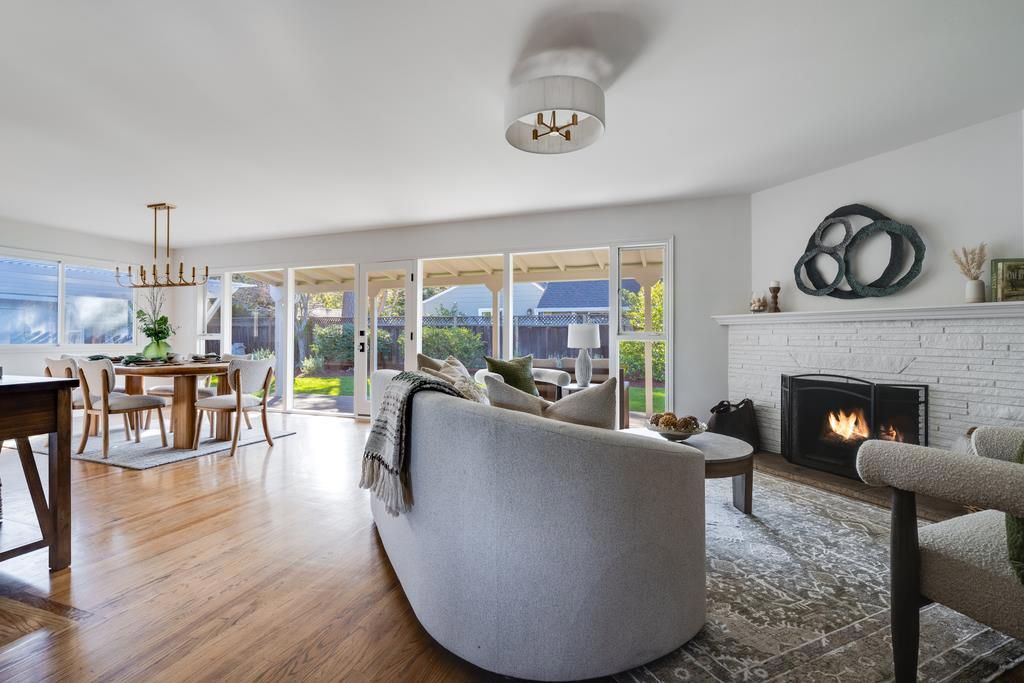 Image 8 of property listing at 11891 Brookglen Drive, Saratoga, CA 95070