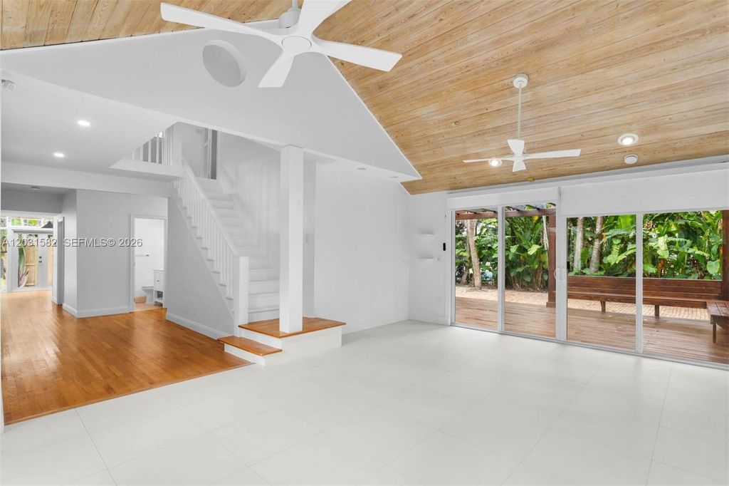 3945 Loquat Avenue, Miami, FL 33133