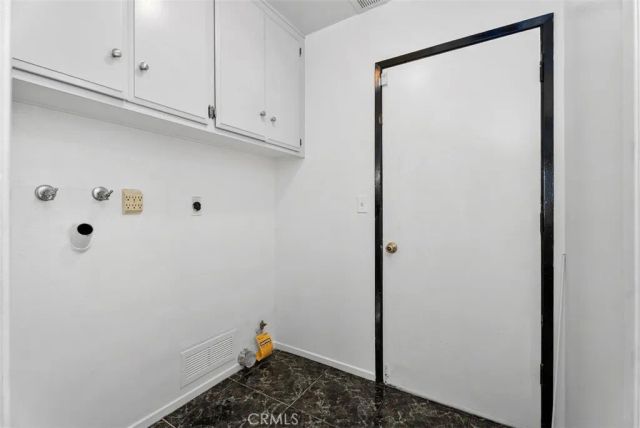 17938 Los Tiempos Street, Fountain Valley, CA 92708