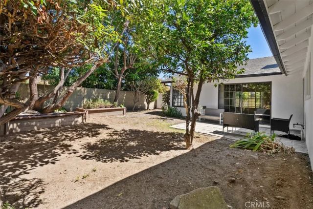 17938 Los Tiempos Street, Fountain Valley, CA 92708