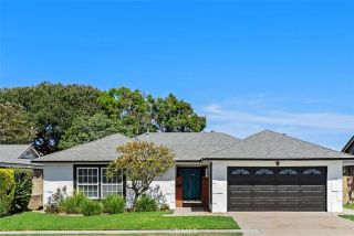 17938 Los Tiempos Street, Fountain Valley, CA 92708