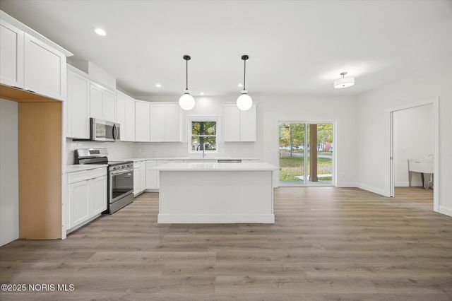 207 Wood Street, Delta, OH 43515