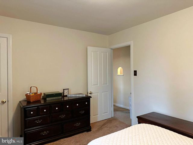 1062 JEFFERSON ST, Red Hill, PA 18076