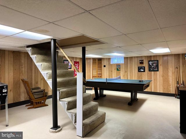 1062 JEFFERSON ST, Red Hill, PA 18076