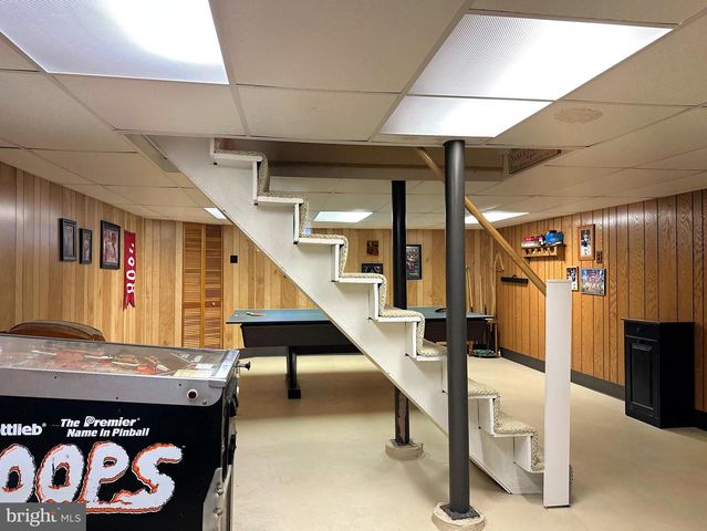 1062 JEFFERSON ST, Red Hill, PA 18076