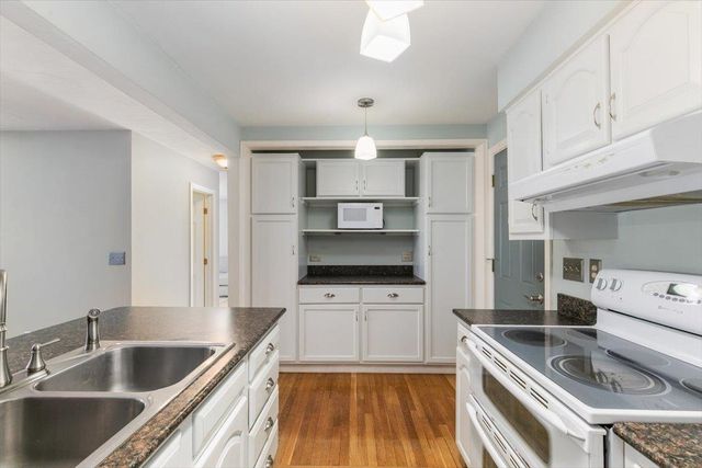 19 Jennifer Drive, Concord, NH 03301