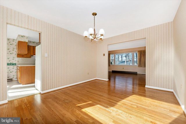 913 PUTMAN RD, Sykesville, MD 21784