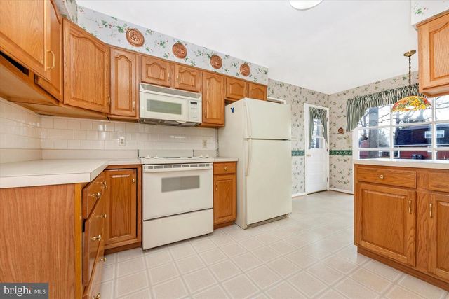 913 PUTMAN RD, Sykesville, MD 21784