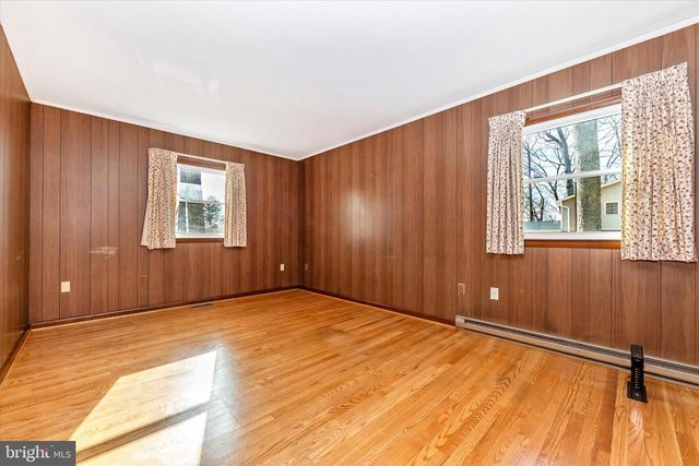 913 PUTMAN RD, Sykesville, MD 21784