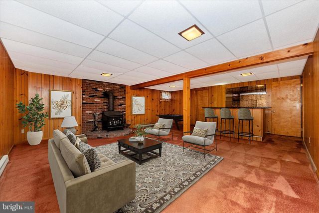 913 PUTMAN RD, Sykesville, MD 21784