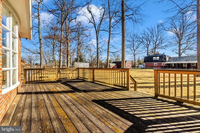 913 PUTMAN RD, Sykesville, MD 21784